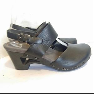 dansko arlene platform sandal